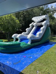 IMG 9634 1747759183 18' Wave Slide